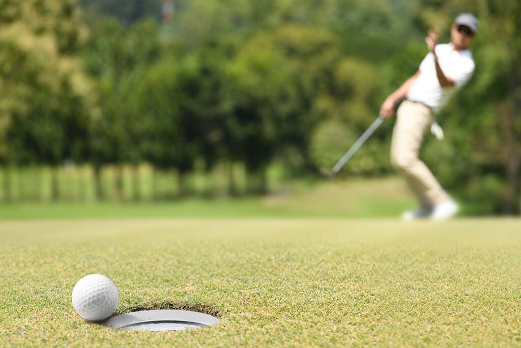 Golfen am Möhnesee - Golfclub Gut Köbbinghof